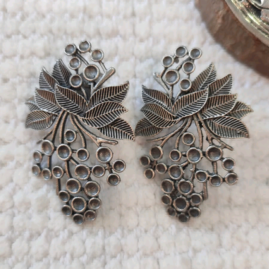 Kaara Bouquet Earrings 